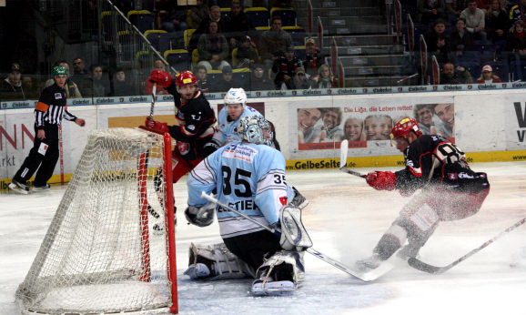 Scorpions070310   047.jpg